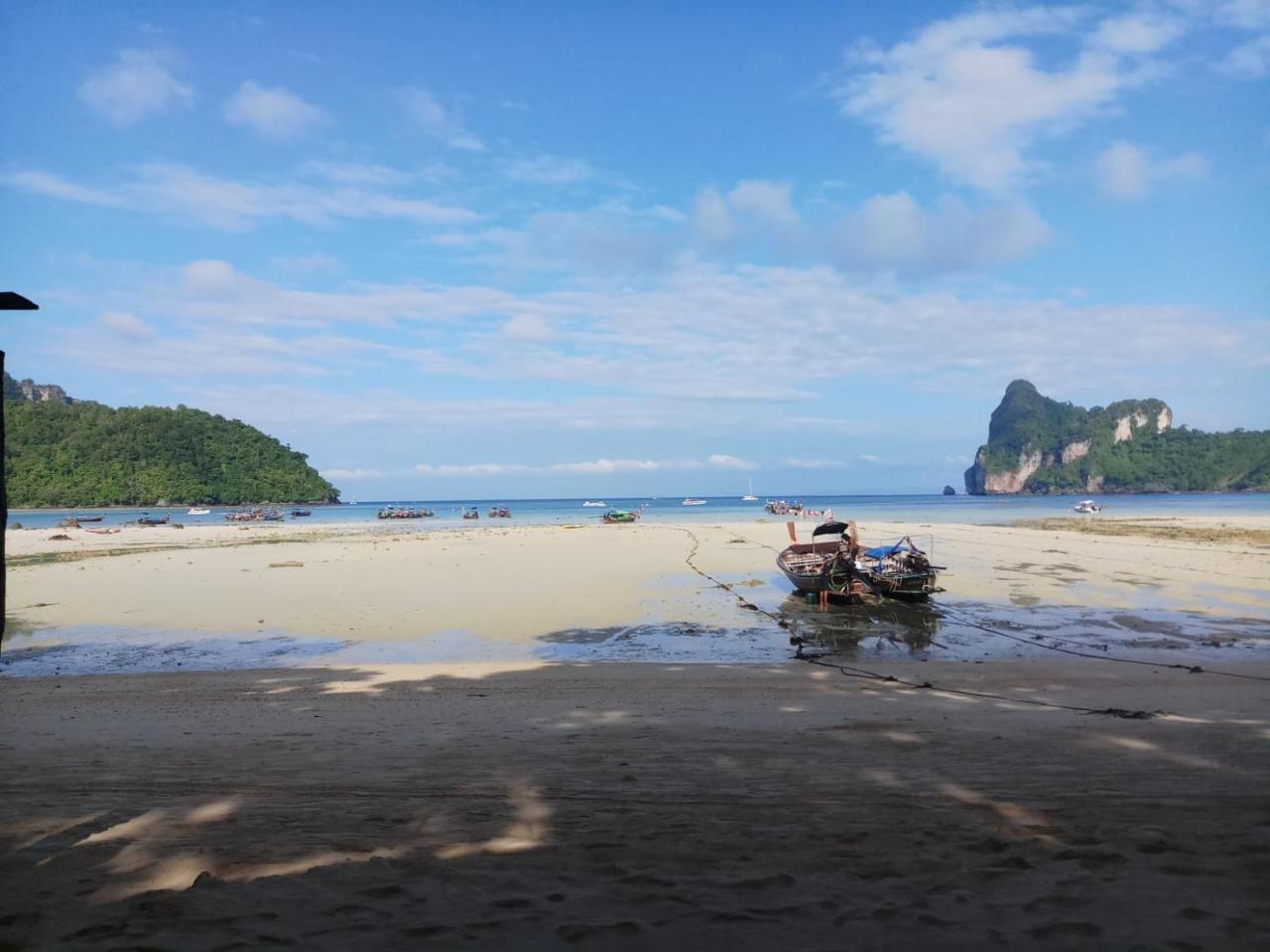 Stones Bar Dorm Rooms Koh Phi Phi 외부 사진